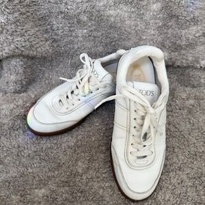 Tod’s White Leather Low-Top Sneakers